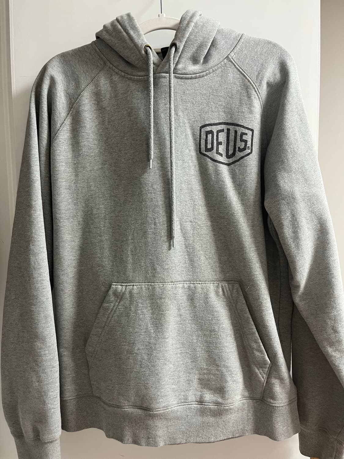 데우스 서울 콜리지 어드레스 후드티 Seoul College Addres 상품이미지4