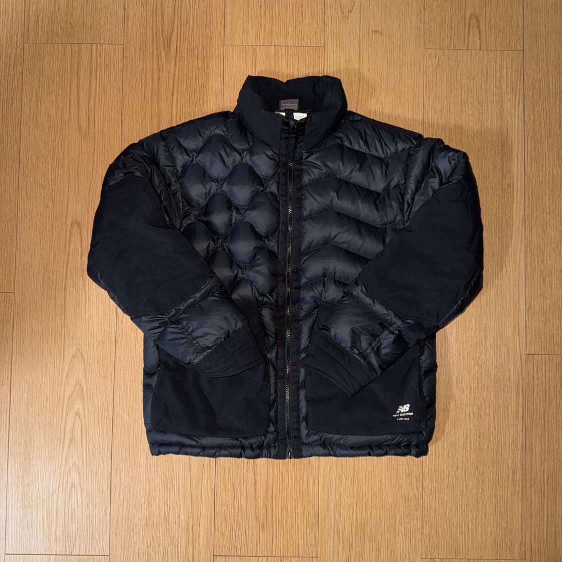 뉴발란스 X 이스트로그 아틱 라이트 구스다운 경량패딩 상품이미지2