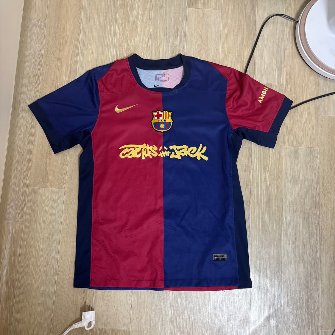 24-25 바르셀로나 OEM Home F.&De Jong 트래비스 스캇 상품이미지1