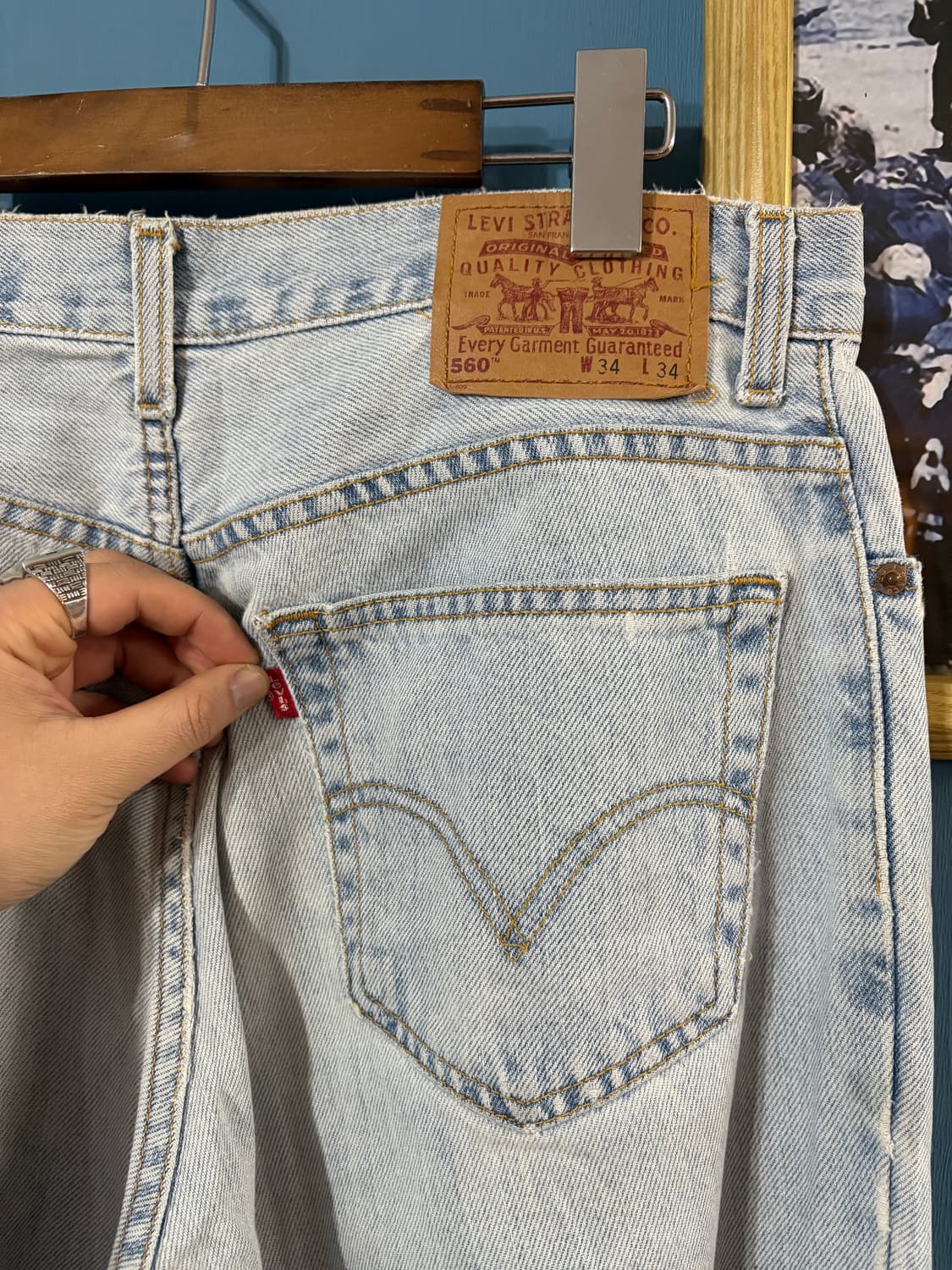 00‘s vtg Levis 560 denim pant. 상품이미지7