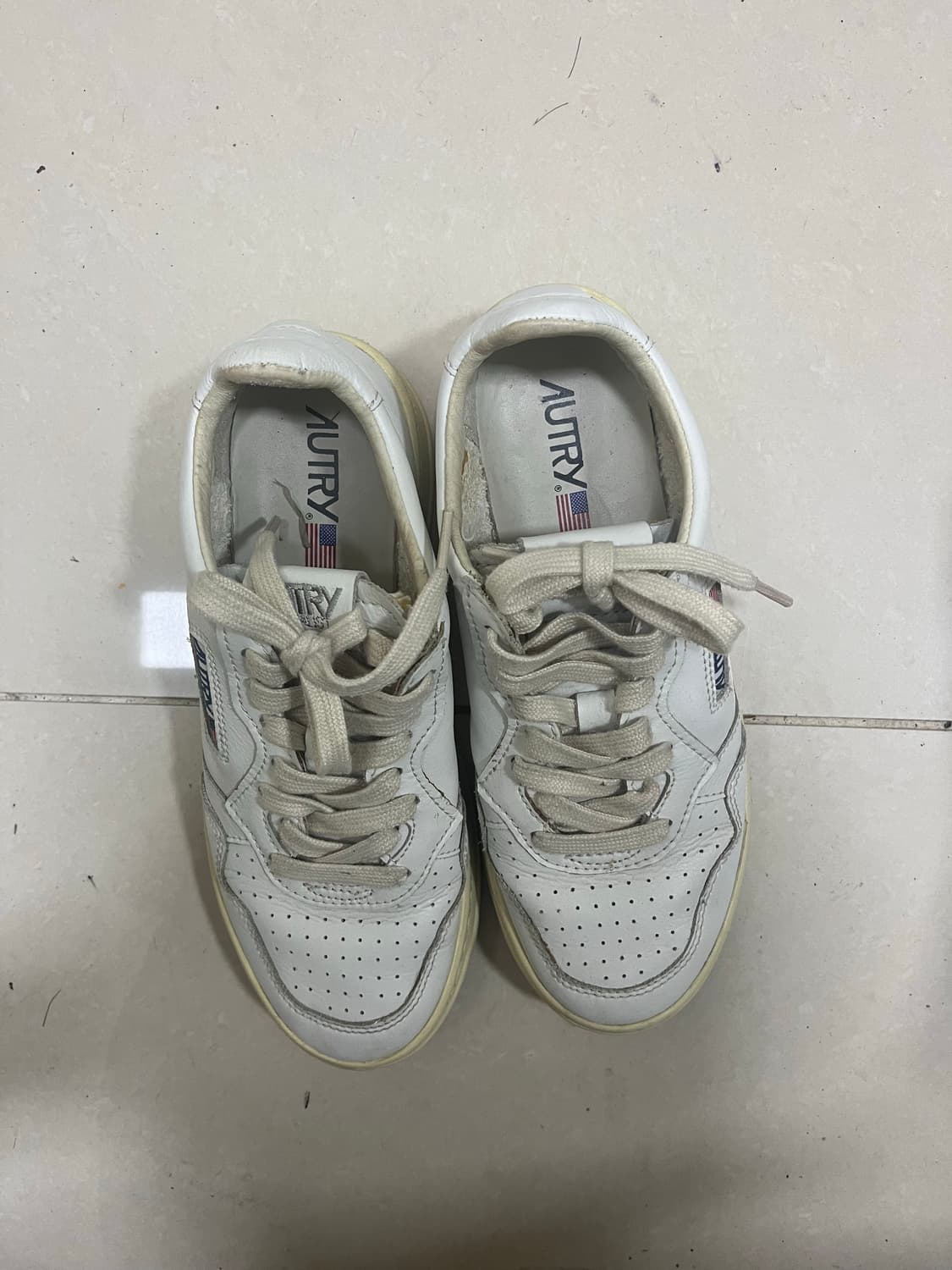 Autry Medalist Low White (Size 38) 상품이미지2