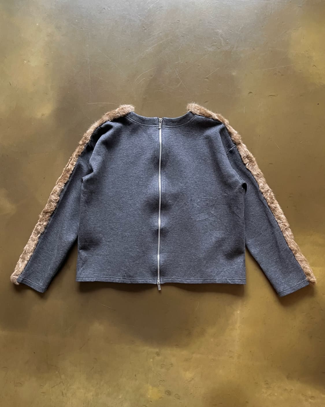 ZUCCa Archive Fur Sleeve Reverse Zip-up 상품이미지6