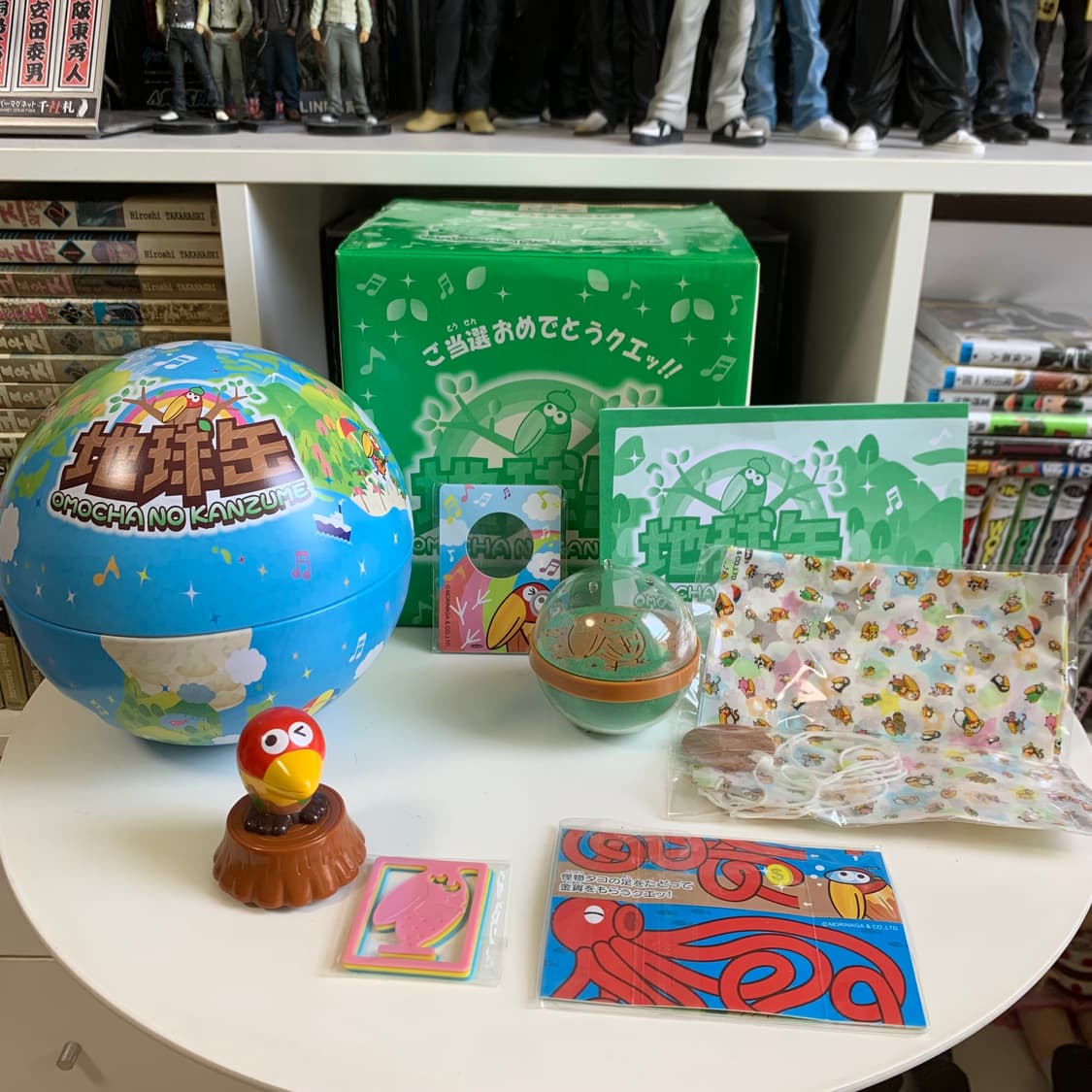 🦜쿄로짱 초코볼 틴케이스 지구모양 상품이미지1