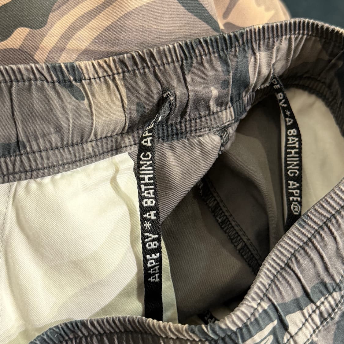 [S] AAPE UNVS 카모 반바지 상품이미지5