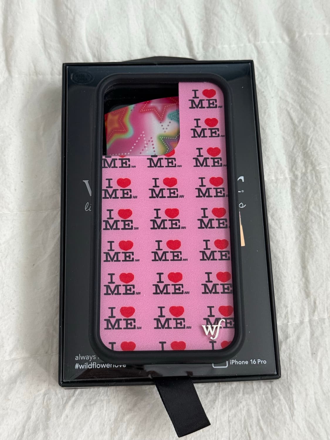 와일드플라워 아이폰 16pro 케이스 상태 좋음! 상품이미지1