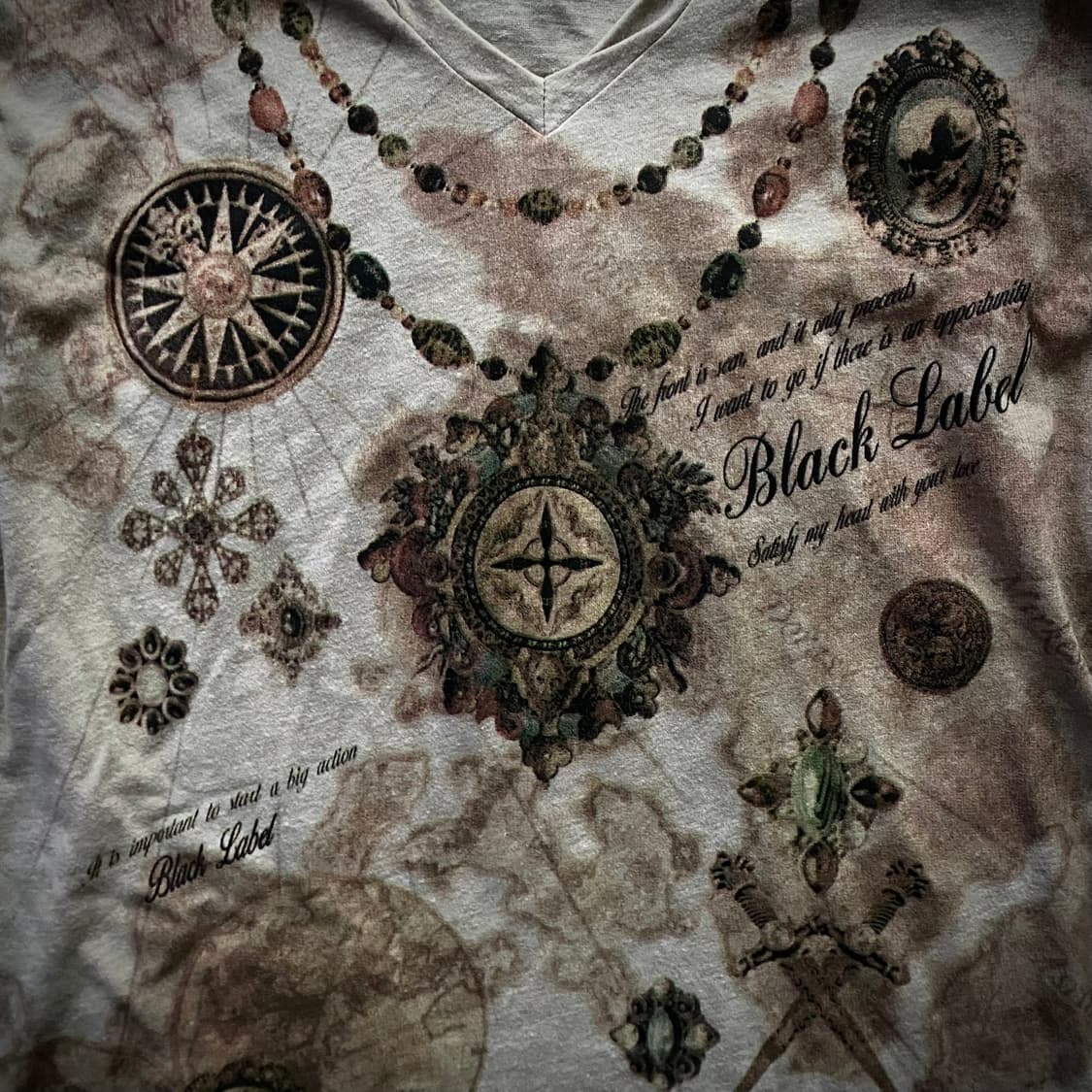 Semantic design  longsleeve 상품이미지2