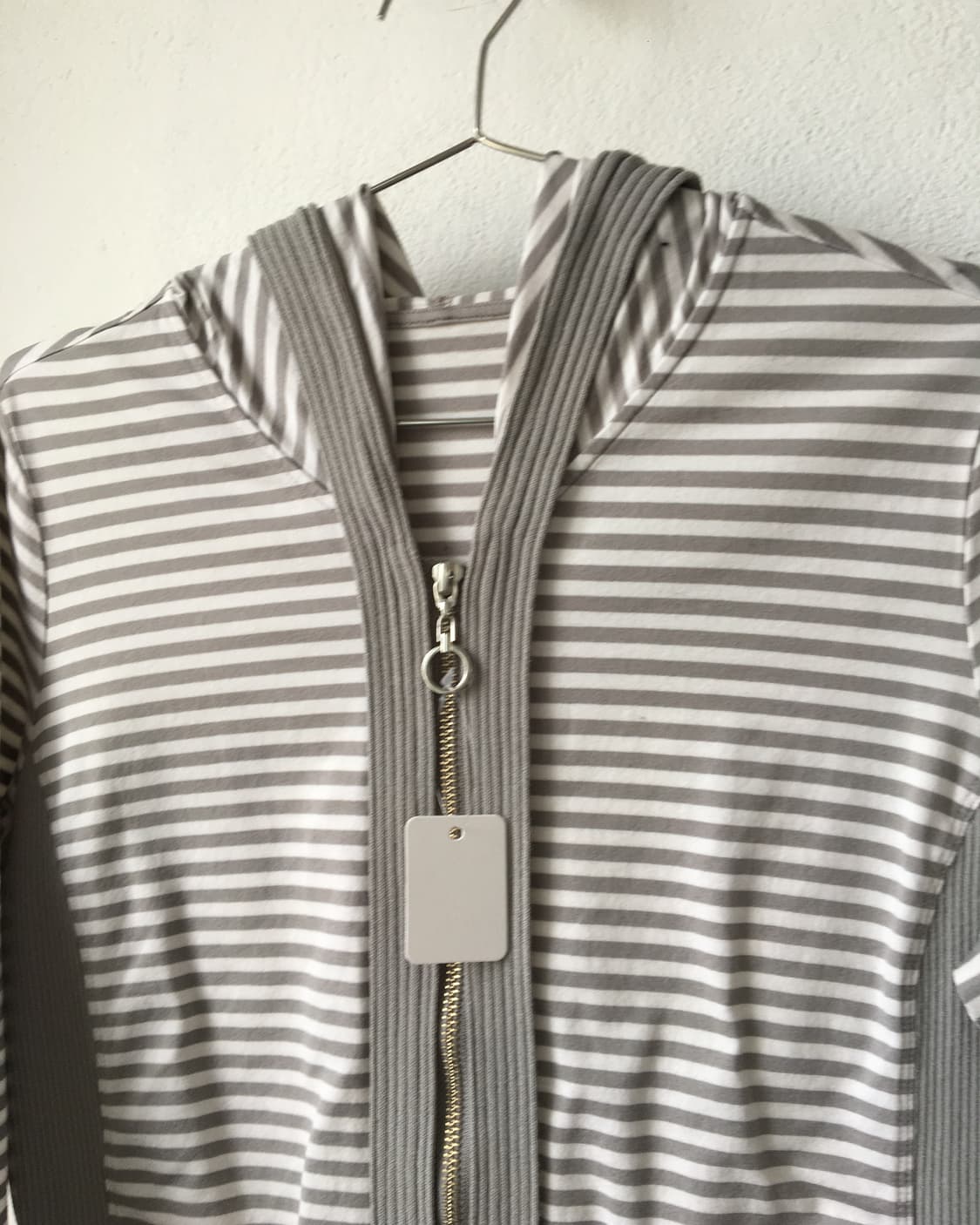 Hiroko bis stripe pattern hood zip up 상품이미지3