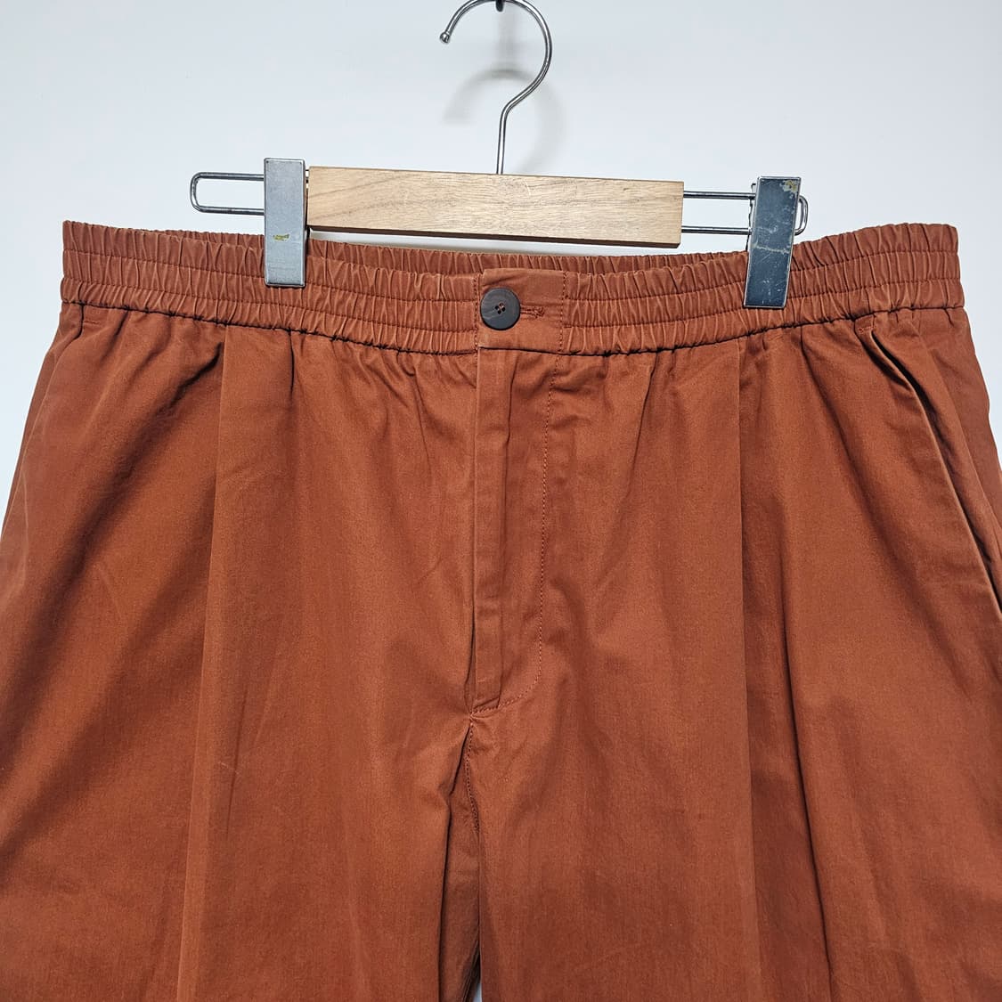 스튜디오 니콜슨 원턱 볼륨 밴딩 팬츠 L사이즈 상품이미지2