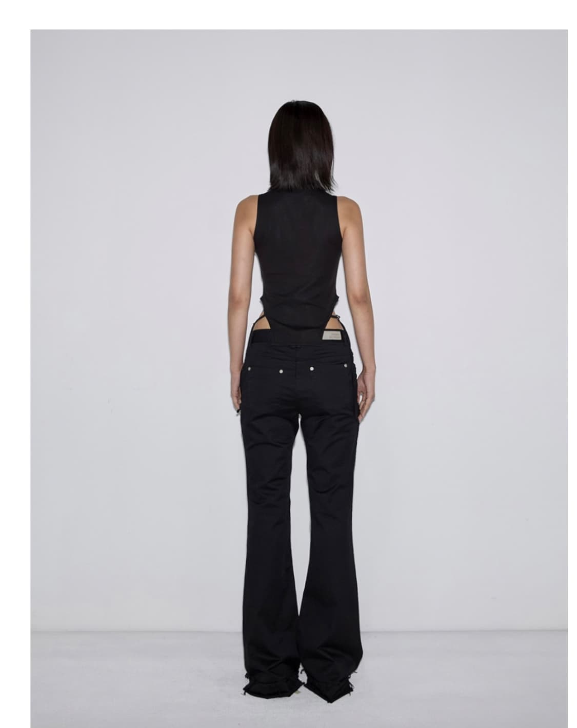 이네기 Bowed Raw Cut Bootcut Pant 상품이미지3