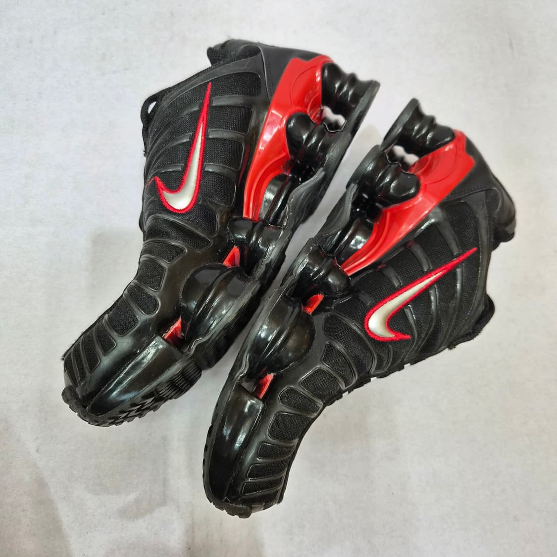 나이키 샥스 TL 블랙 유니버시티 레드 (265) 상품이미지2