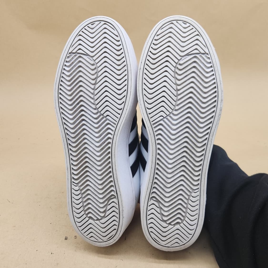 아디다스 스트리트 체크 여성운동화240 상품이미지3