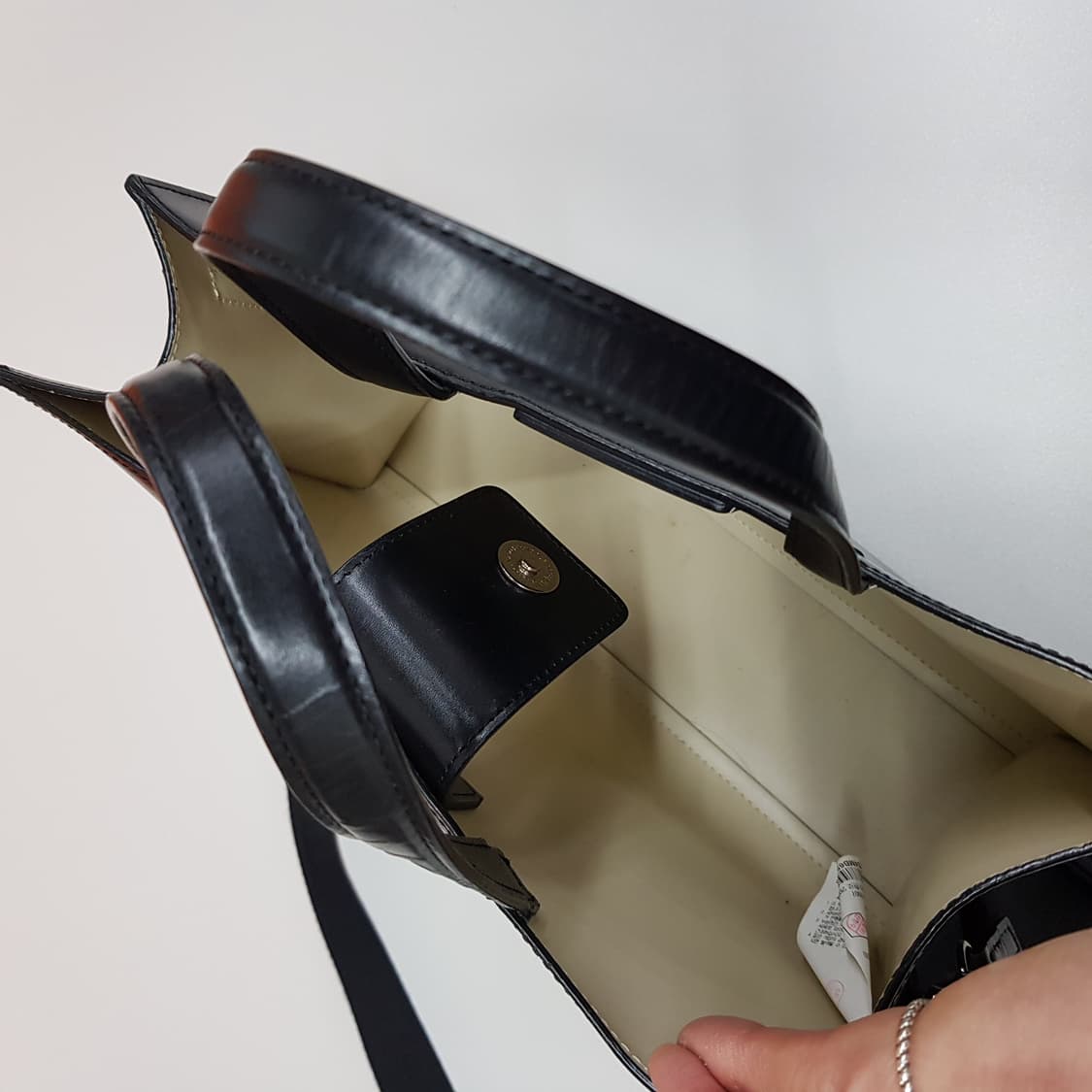 KUHO 구호 2023 소가죽 투웨이 토트백  크로스백 상품이미지4