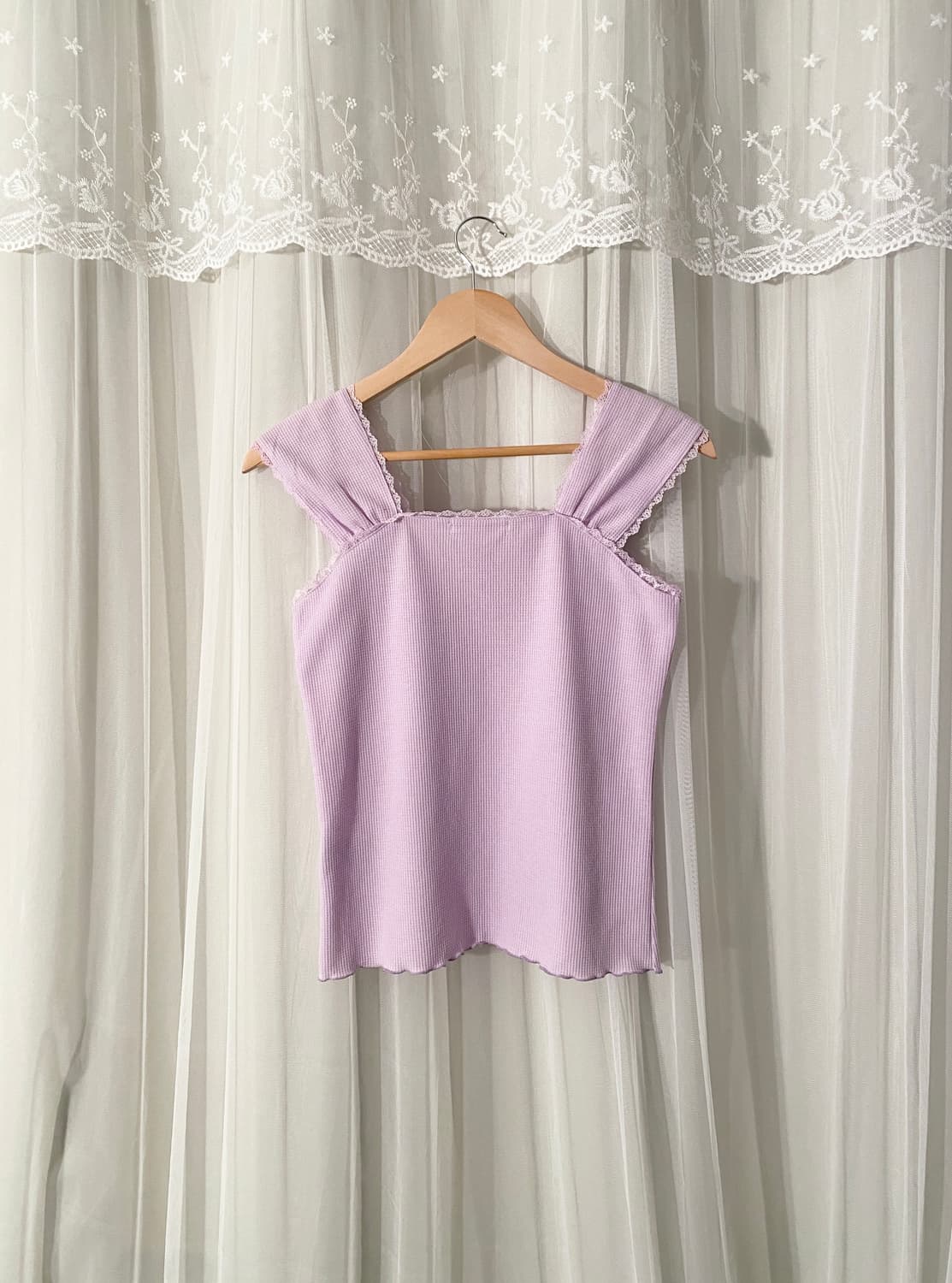 Pastel Lavender Lace Sleeveless Top 상품이미지3