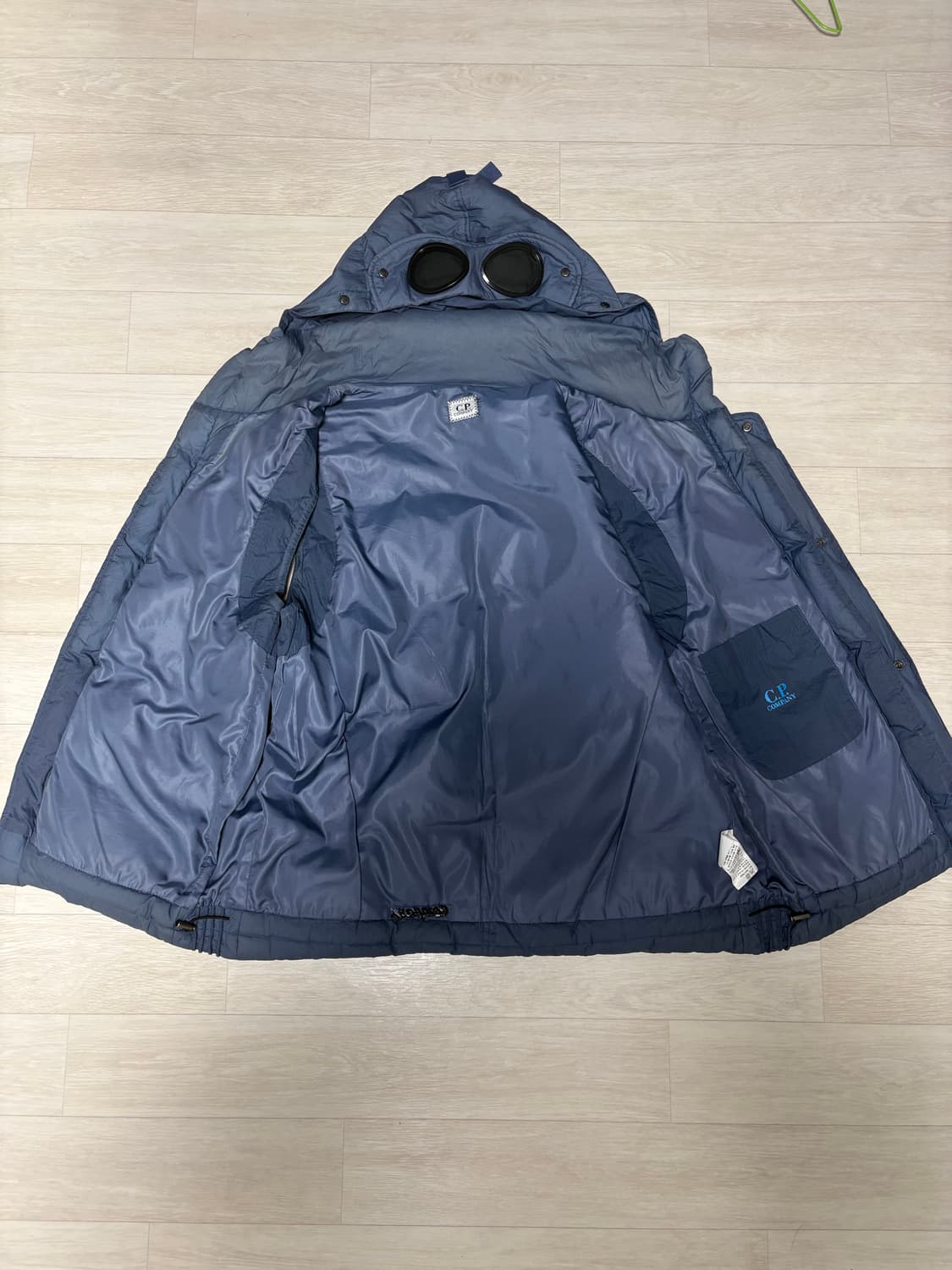 cp컴퍼니 패딩 조끼 상품이미지3