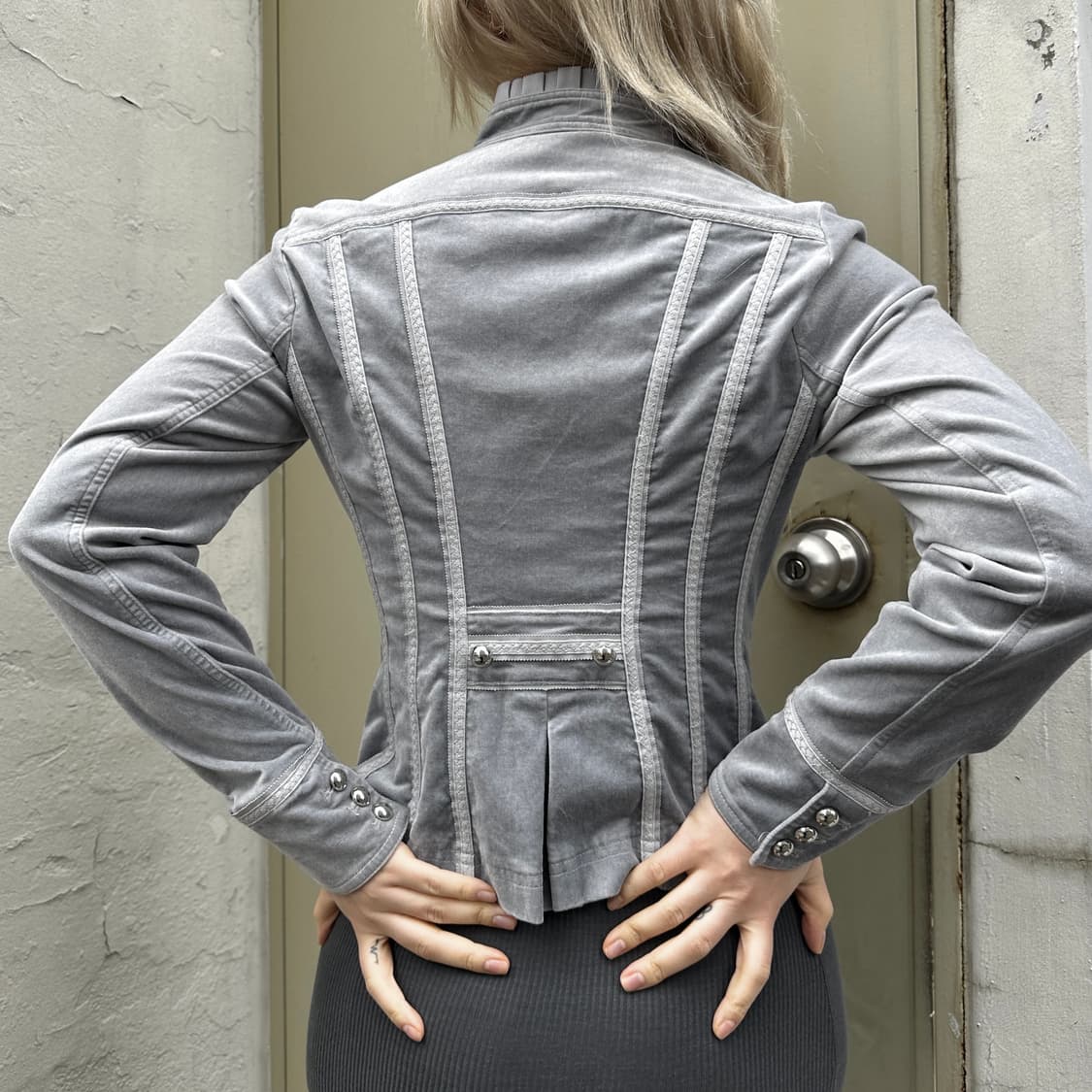 00s 데드스톡 화이트 하우스 블랙 마켓 벨벳 빅토리안 러플 자켓 상품이미지7