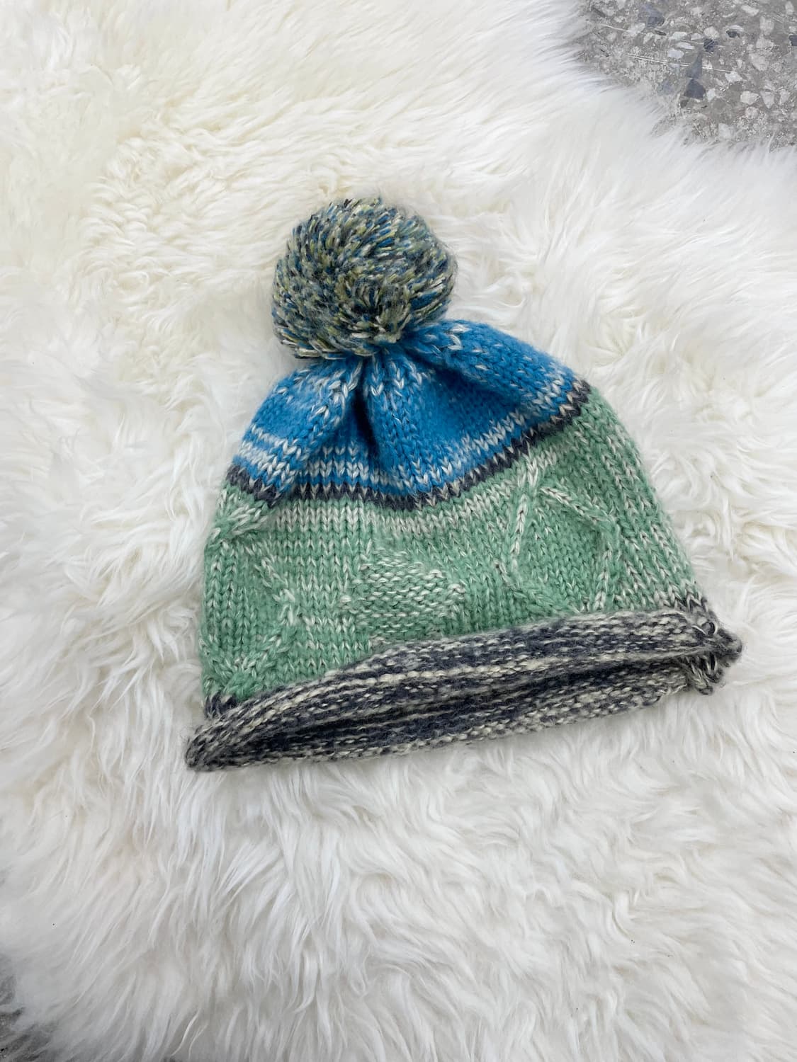 하구미 뜨개 방울 비니 상품이미지1