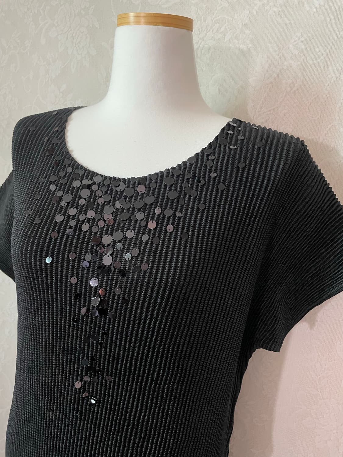 Specchio 블랙 플리츠 비즈 원피스 상품이미지2