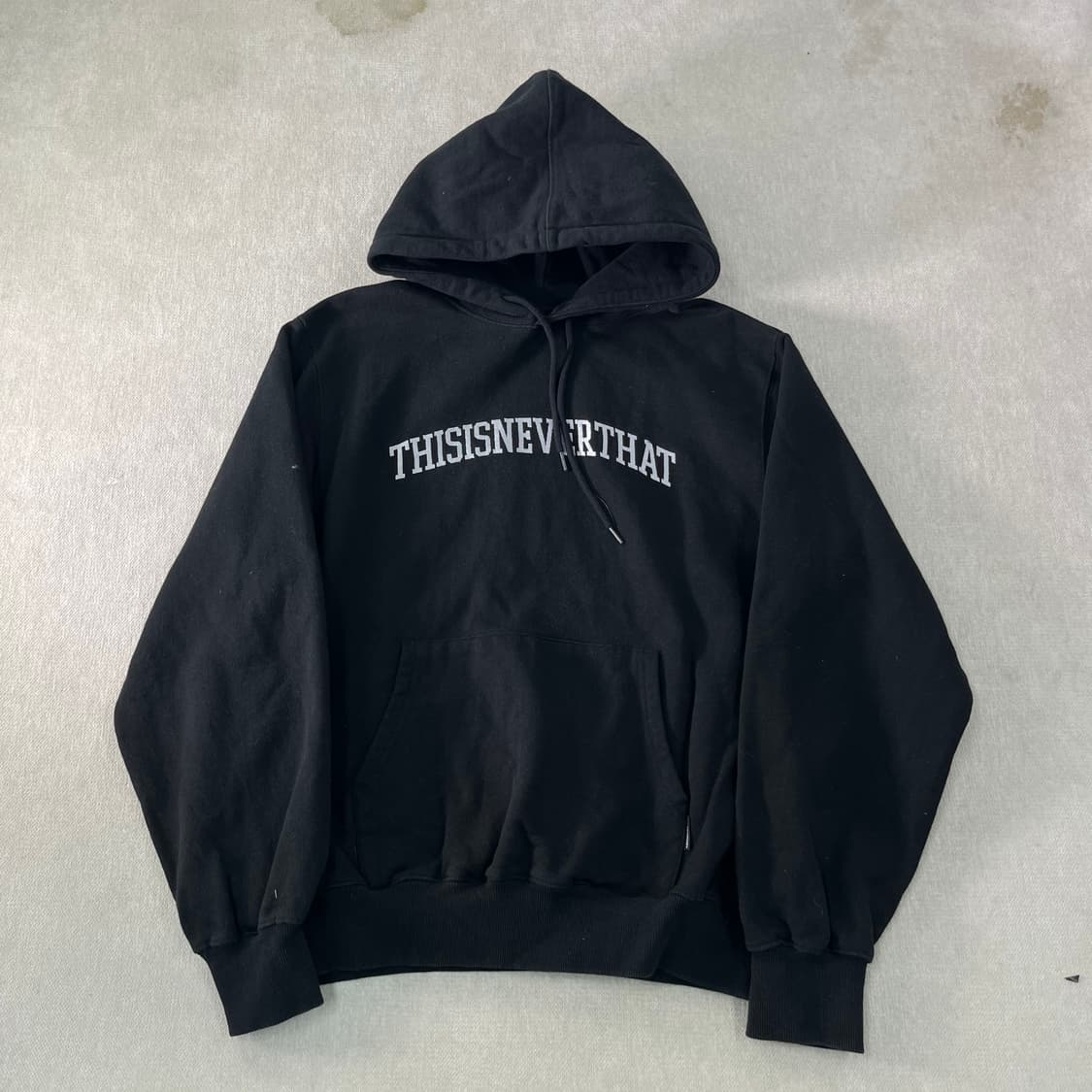 100 디스이즈네버댓 빅로고 후드티 상품이미지1