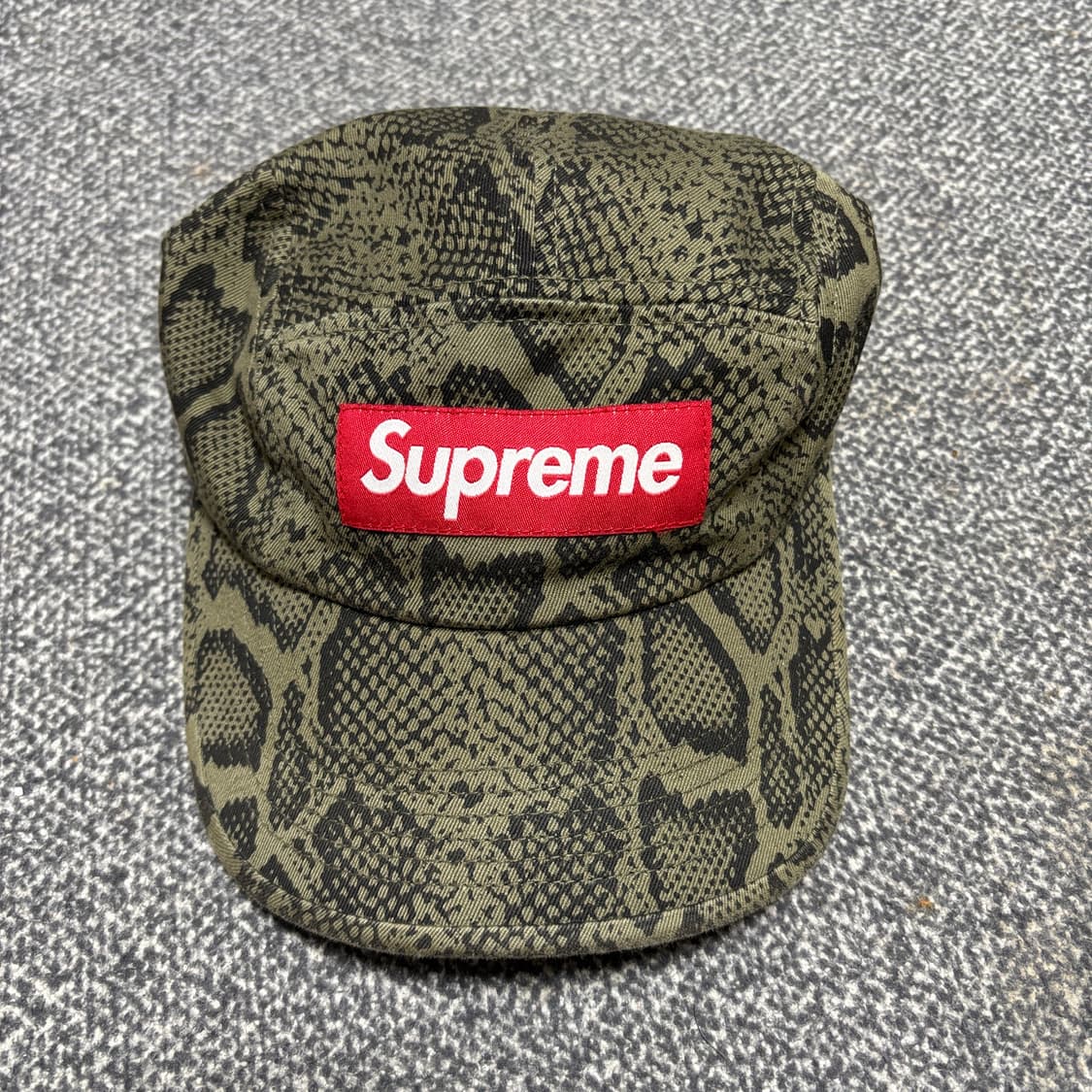 슈프림 워시드 치노 트윌 캠프캡 스네이크 상품이미지3