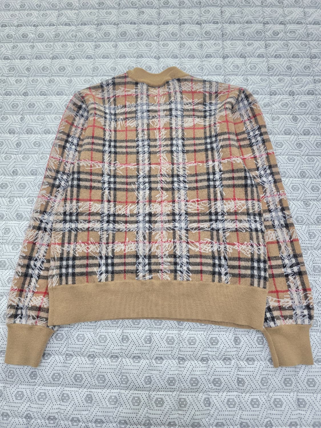 버버리 그래피티 체크 메리노 울 니트 ~44반 상품이미지4