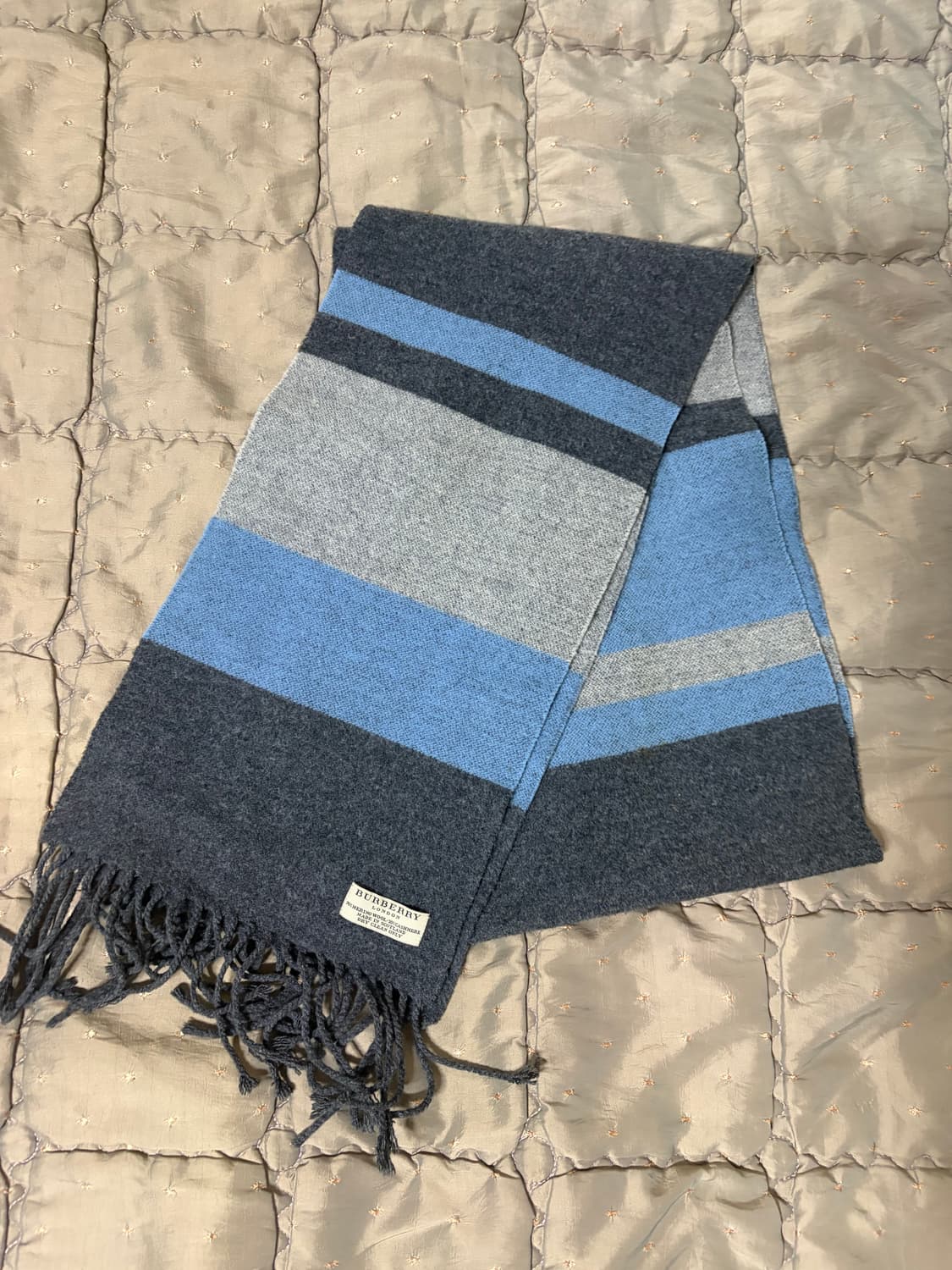 버버리 목도리 상품이미지2