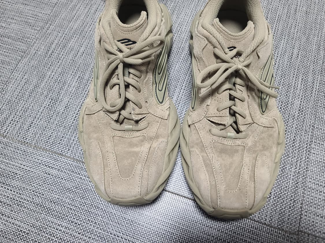 발렌시아가 먼데이 슈즈 스웨이드 베이지 42 스니커즈 상품이미지7