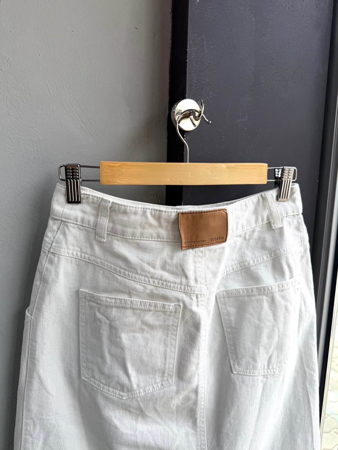 .64/ 시스템 23FW 화이트 코튼 스커트 상품이미지7