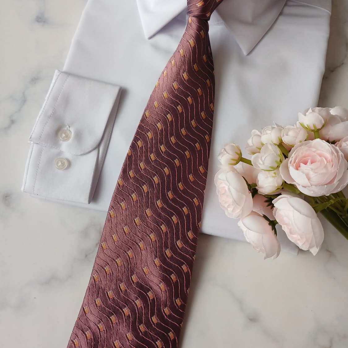 입생로랑 실크 버건디 웨이브 패턴 넥타이 9.7cm A+등급 A19392 상품이미지7