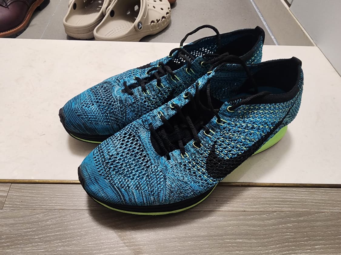 나이키 플라이니트 레이서 285사이즈 상품이미지1