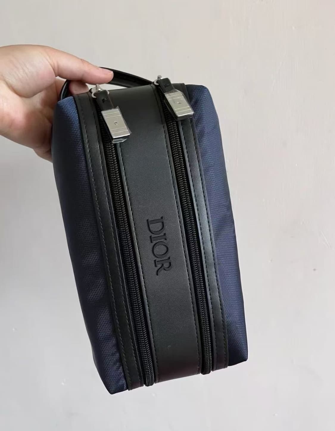 디올 투웨이 2단 큰 파우치 상품이미지2