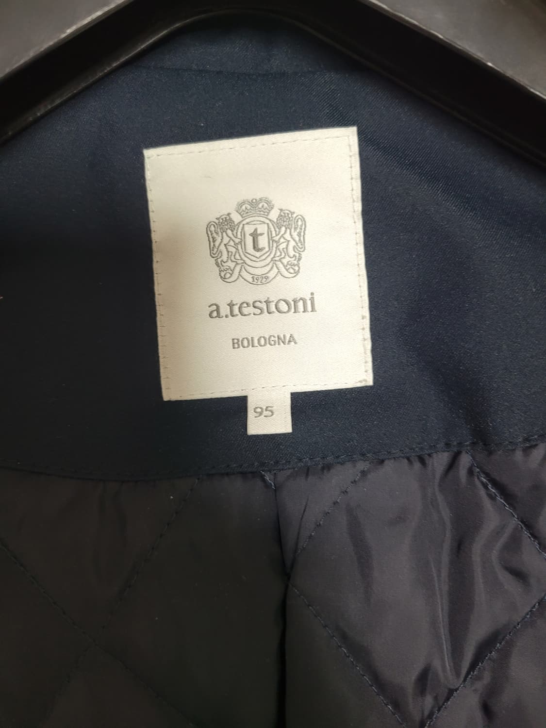 아.테스토니 퀼팅 누빔 트렌치 코트 95 (66) 상품이미지7