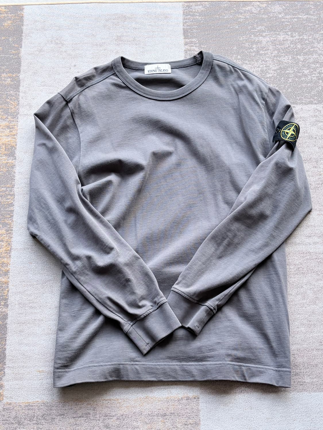 스톤아일랜드 롱슬리브 L 상품이미지1
