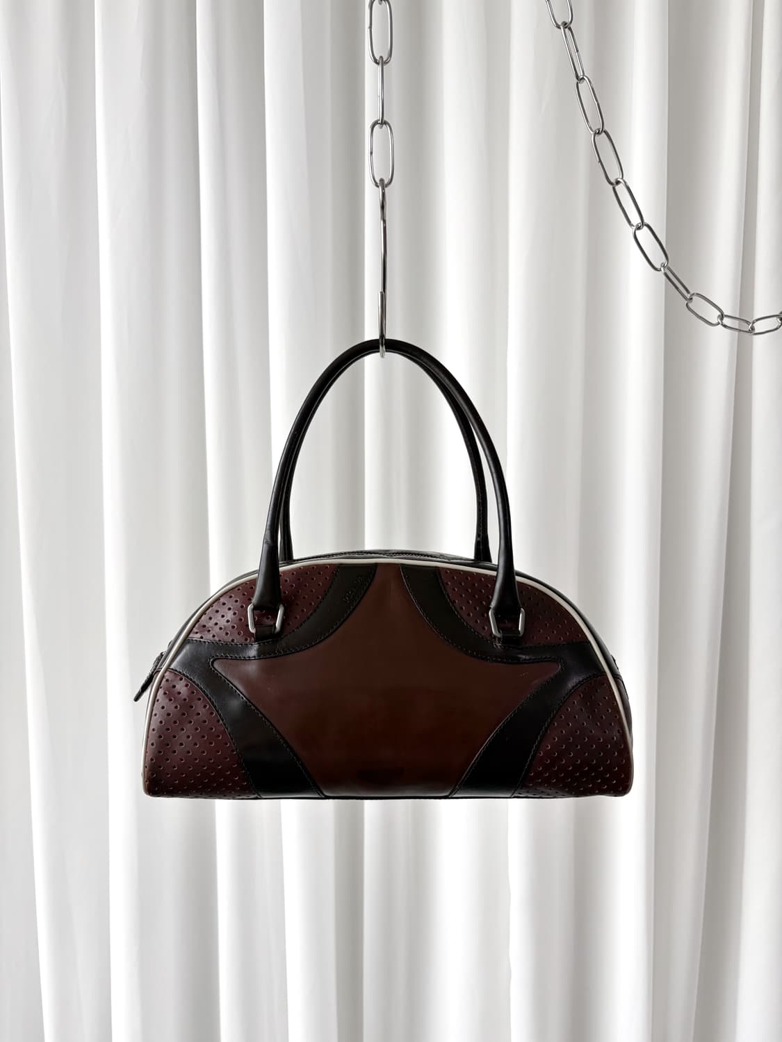 프라다 비텔로 보울러 백 상품이미지1