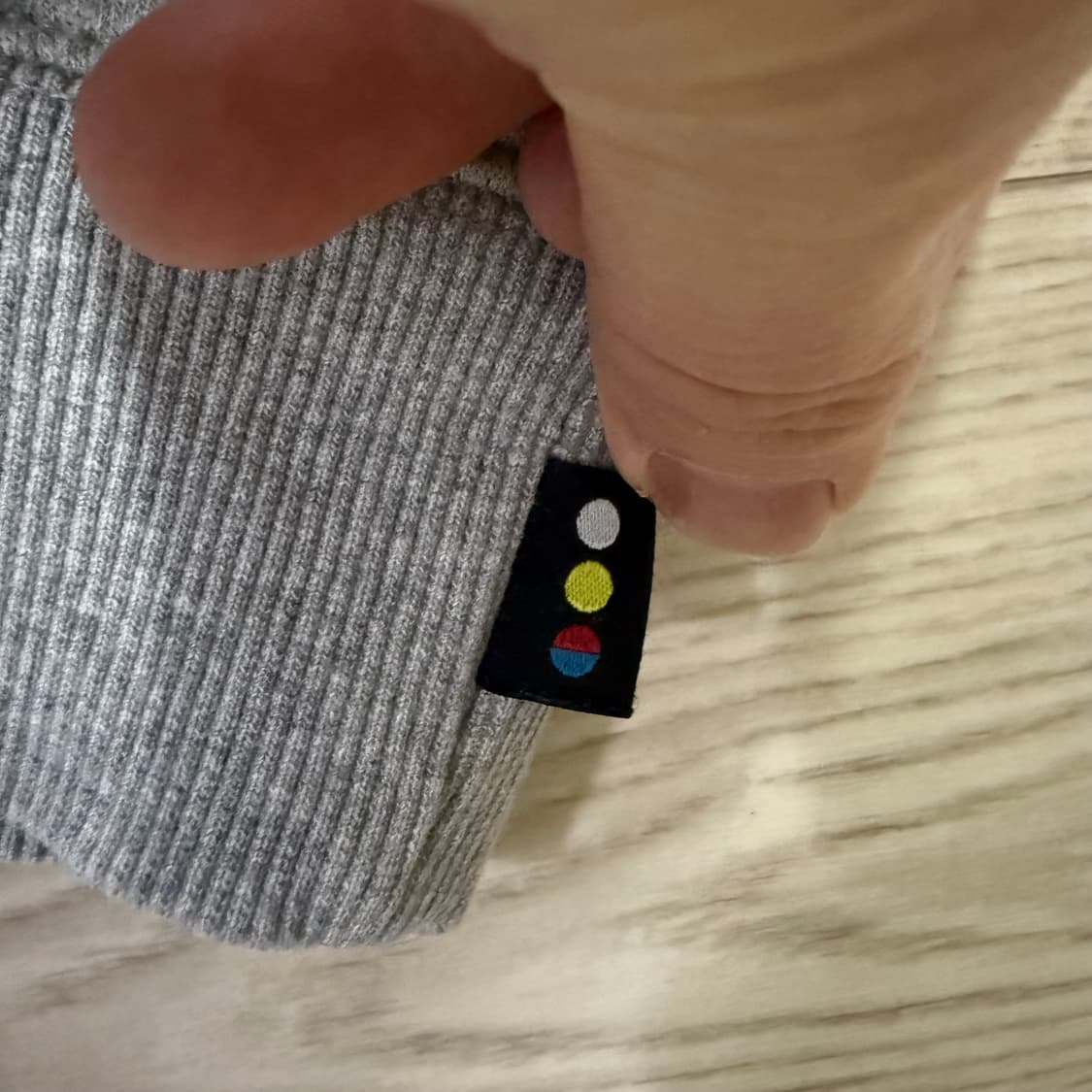 [IAB STUDIO] 아이앱 스튜디오 후드 회색 (L / 상태 A급) 상품이미지4