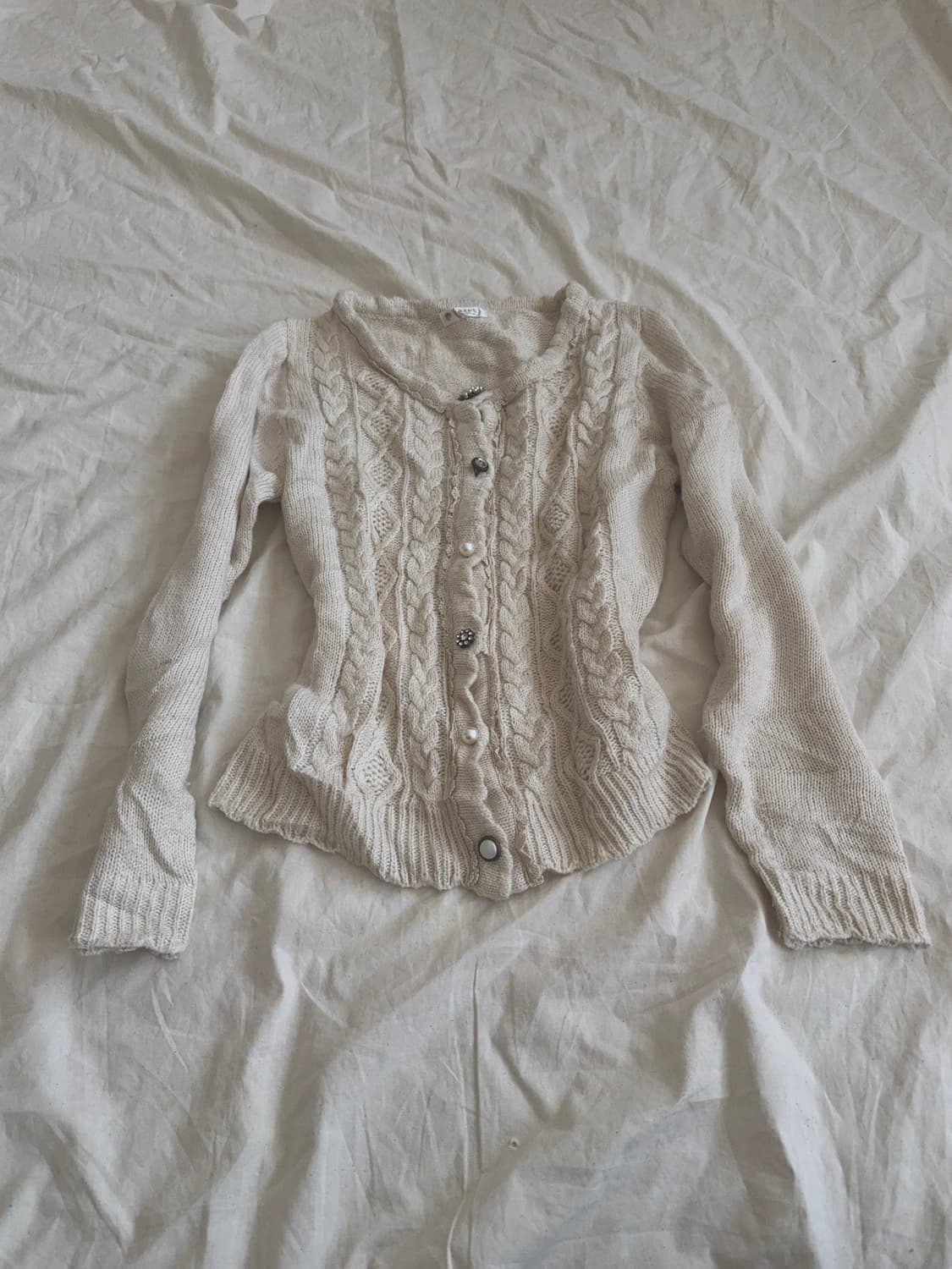 엑시즈팜 모리 러블리 니트 가디건 상품이미지1