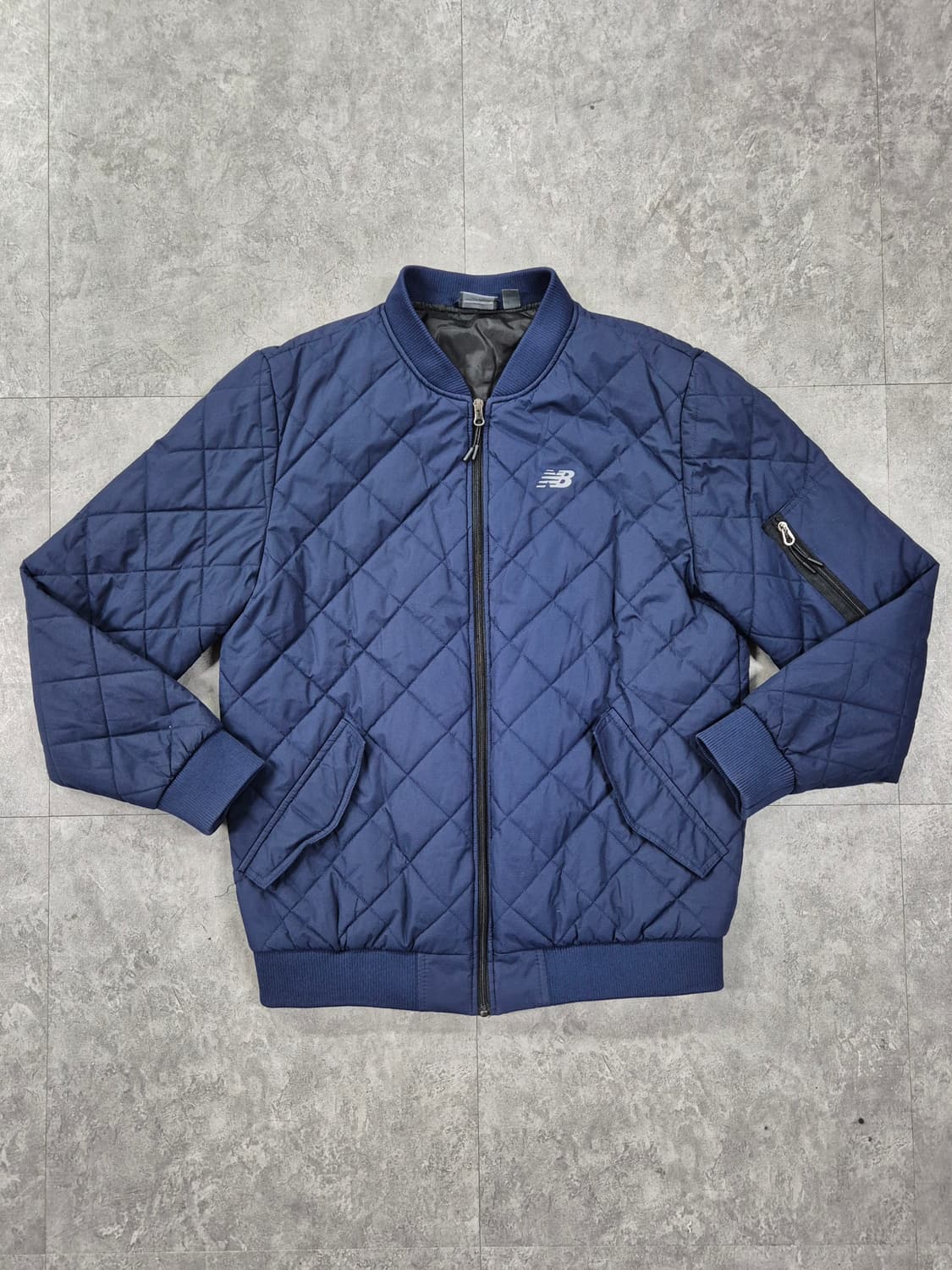 NEWBALANCE 경량패딩 상품이미지1