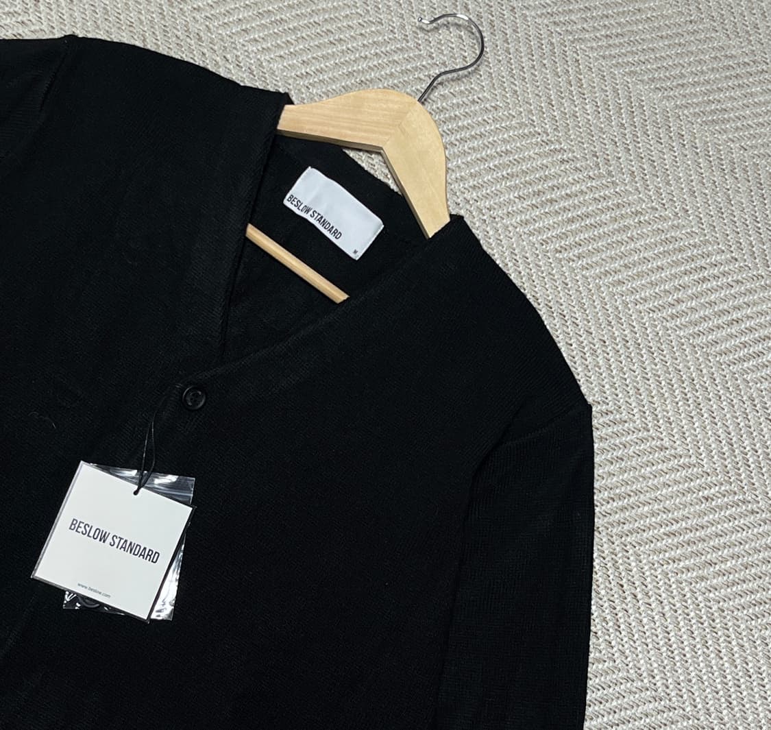 새상품 공용 비슬로우 브이넥 니트 가디건 스웨터 M 상품이미지6