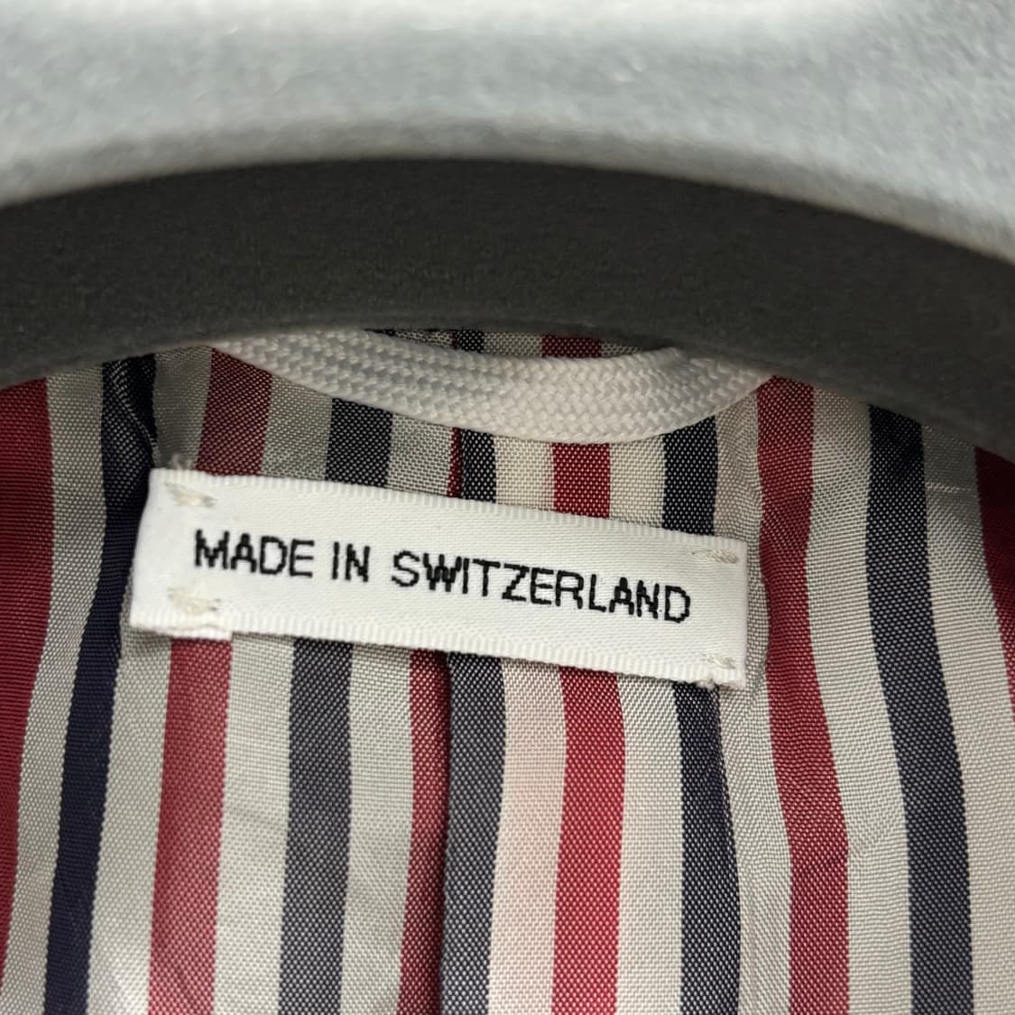 [4,3]톰브라운 사선완장 클래식 정장 셋업 상품이미지6