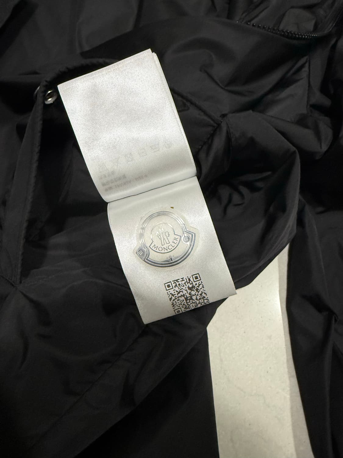 몽클레어 그림퍼스 바람막이 4사이즈 상품이미지7