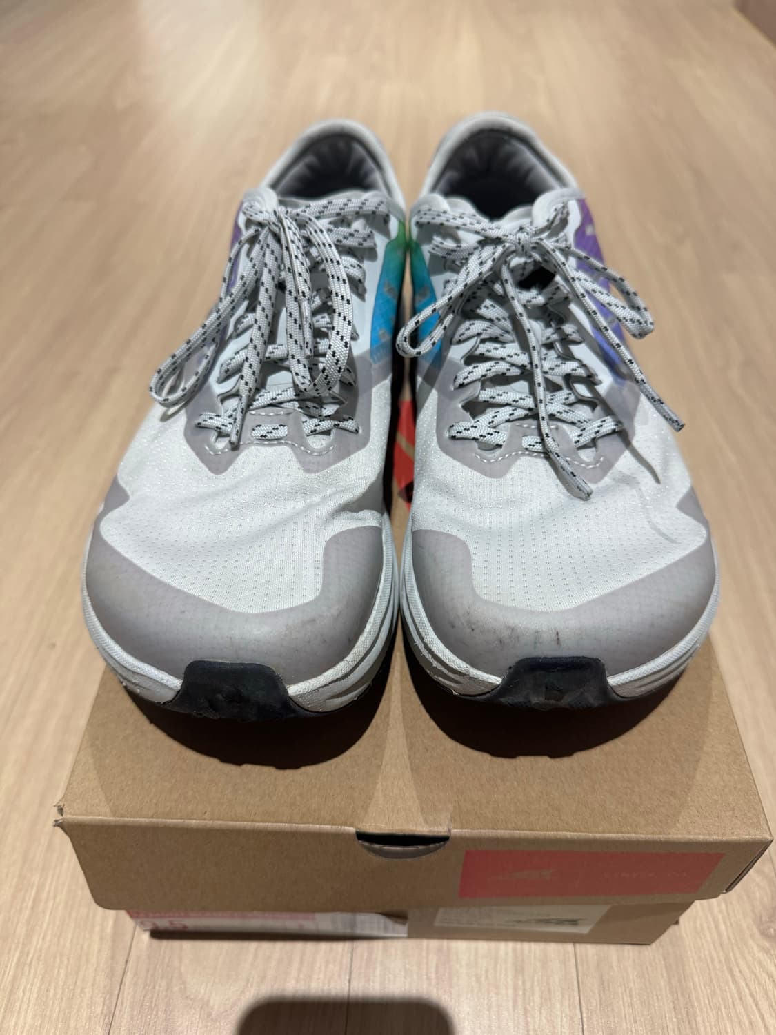 알트라 X 소어 몽블랑 카본 슈즈 275 상품이미지1