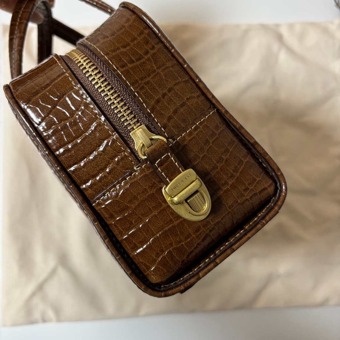 투티에 로케백 croco brown mini 상품이미지5