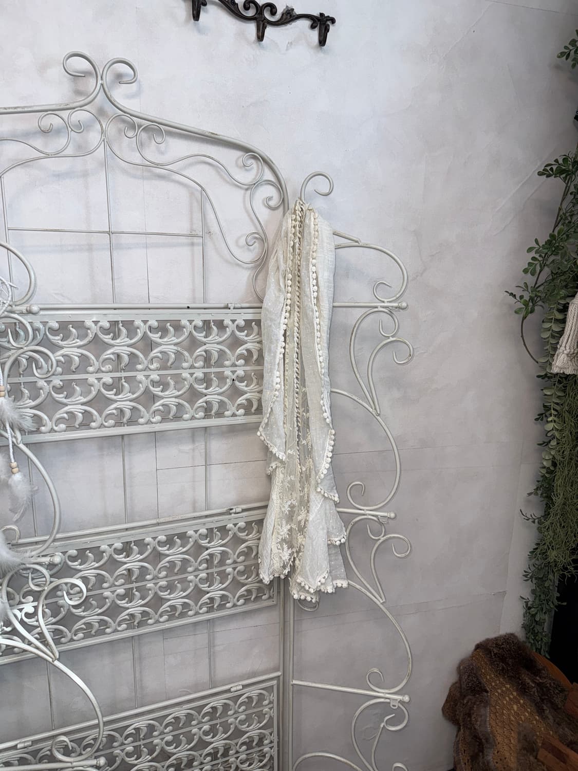Ivory dot floral lace scarf 상품이미지3