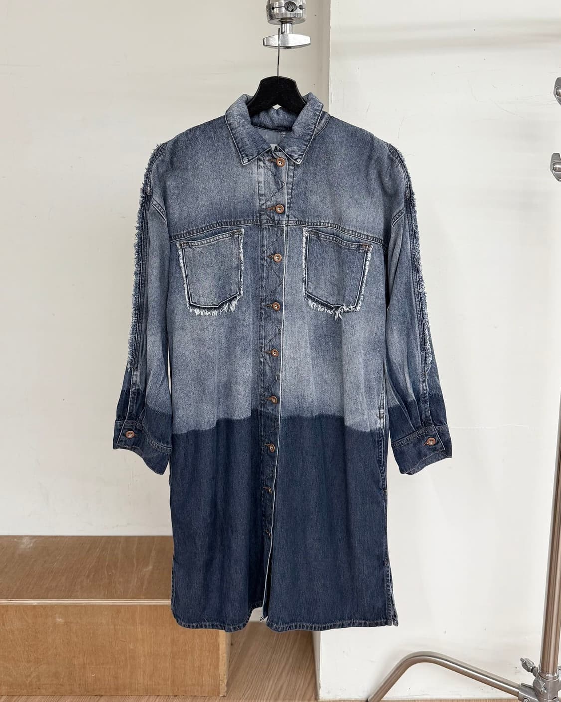아크네 스튜디오 데님 포켓 셔츠 원피스 상품이미지1
