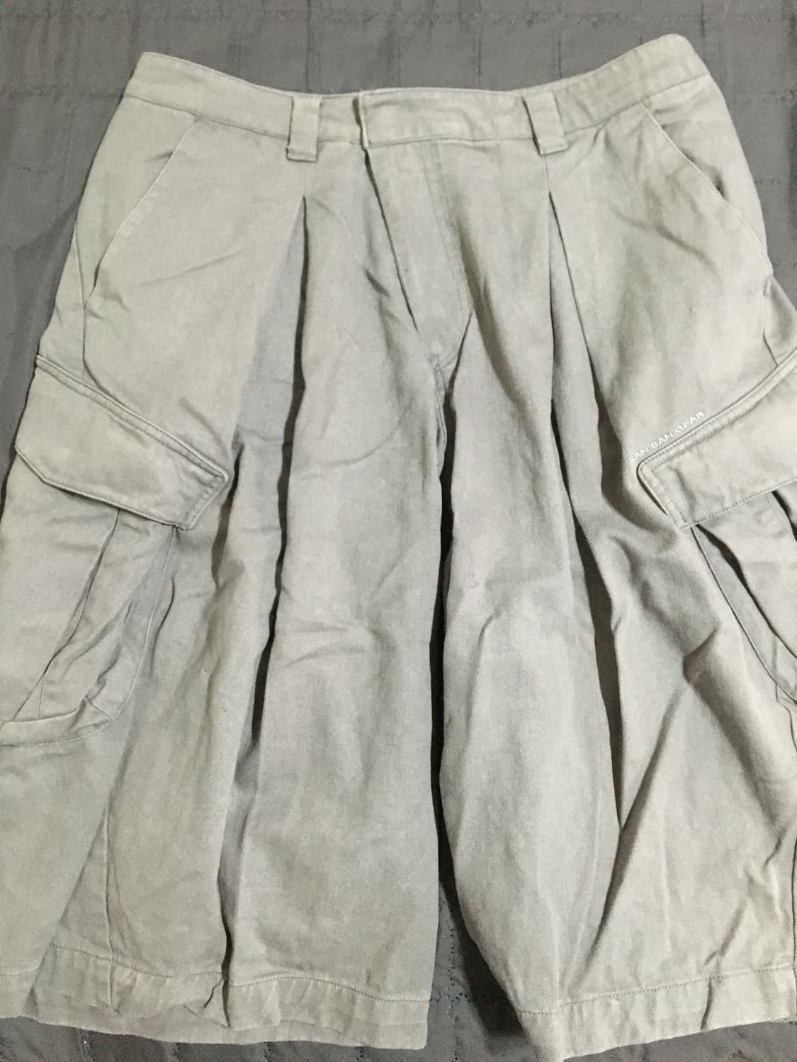 25ss 산산기어 버뮤다 팬츠 그레이 3 상품이미지1