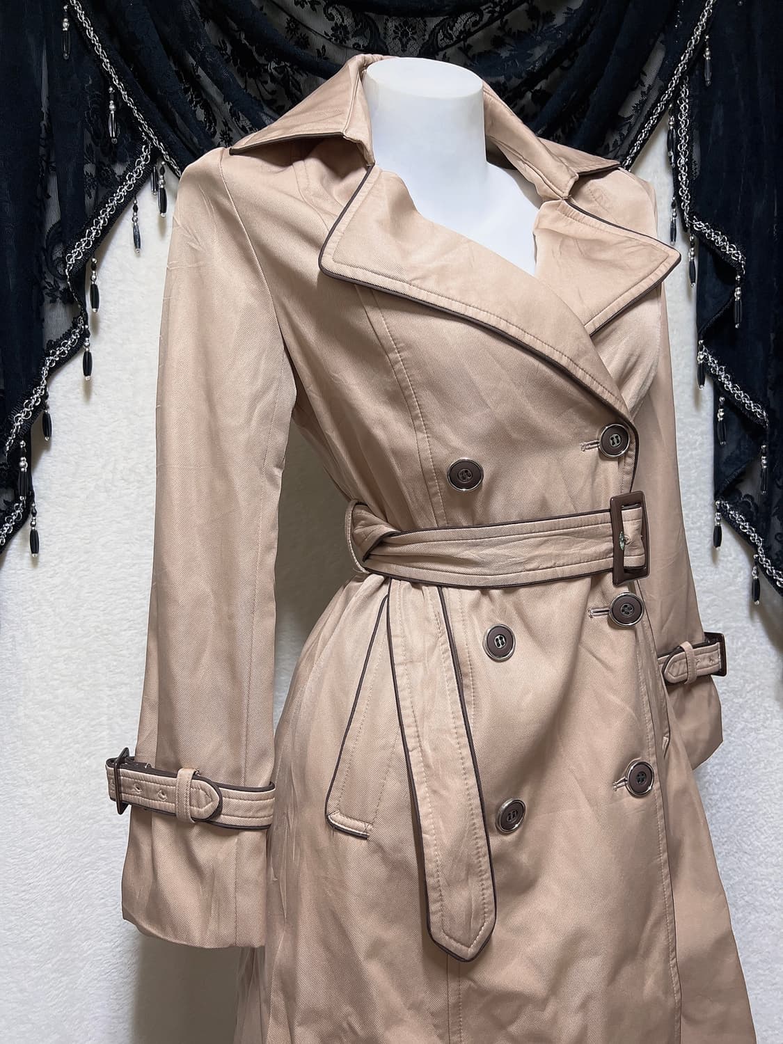 로맨틱갸루 로걀 라떼 오네 브라운 트렌치코트 자켓 핀터 헤이세이 리즈리사 상품이미지1