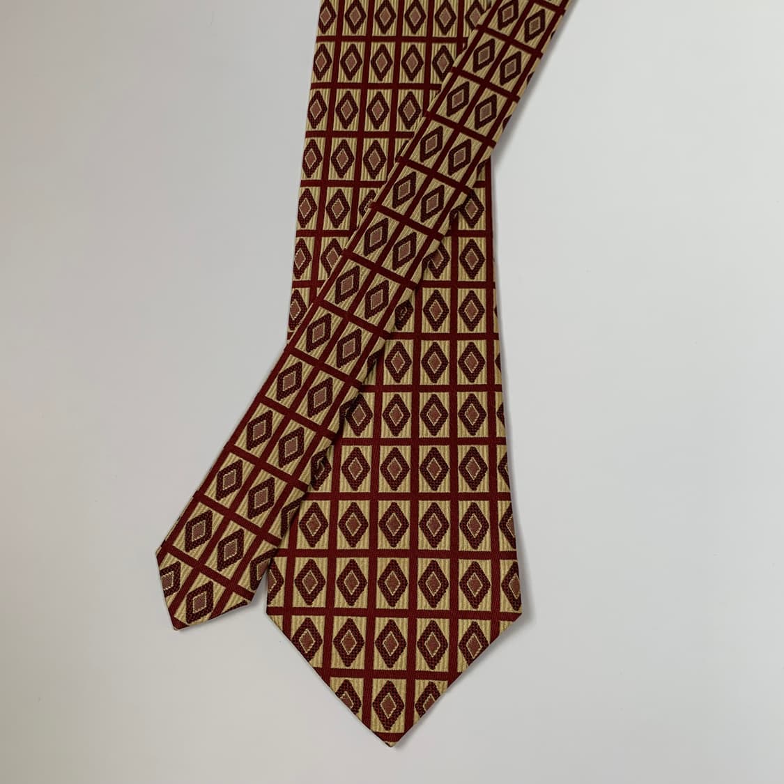 입생로랑(YSL) 최상급 명품넥타이 정장패션 A+ 9.1cm 상품이미지3