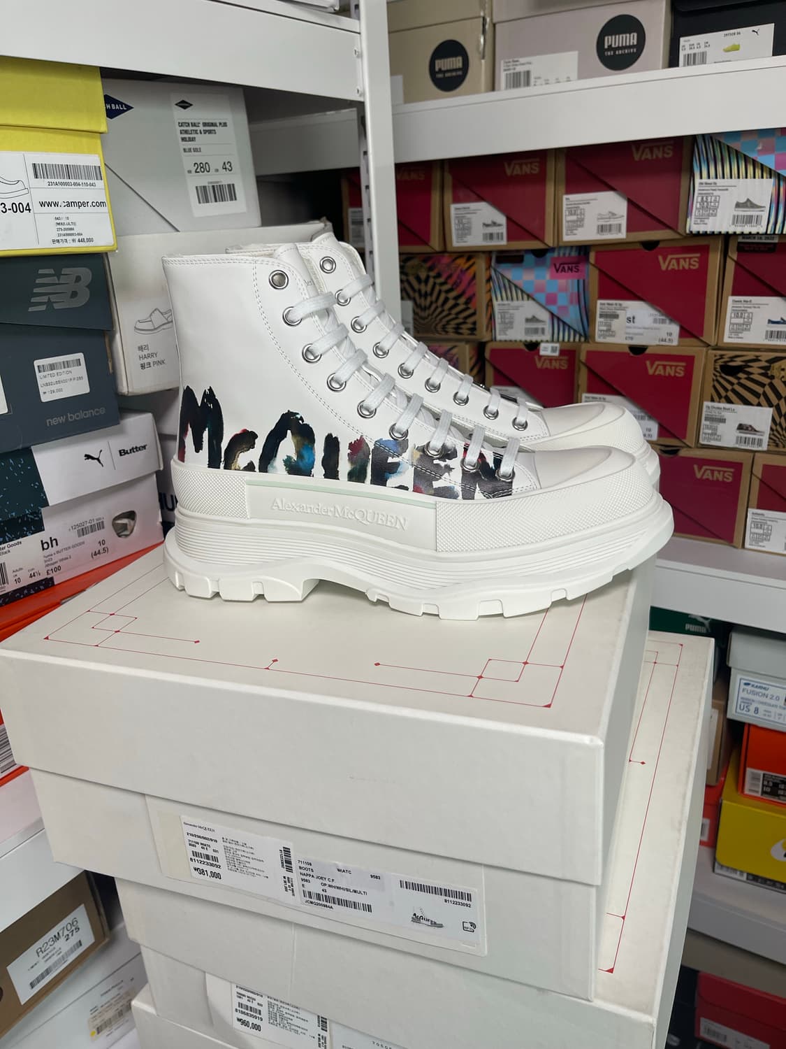 43)알렉산더 맥퀸 오버솔 부츠 화이트 멀티 상품이미지1