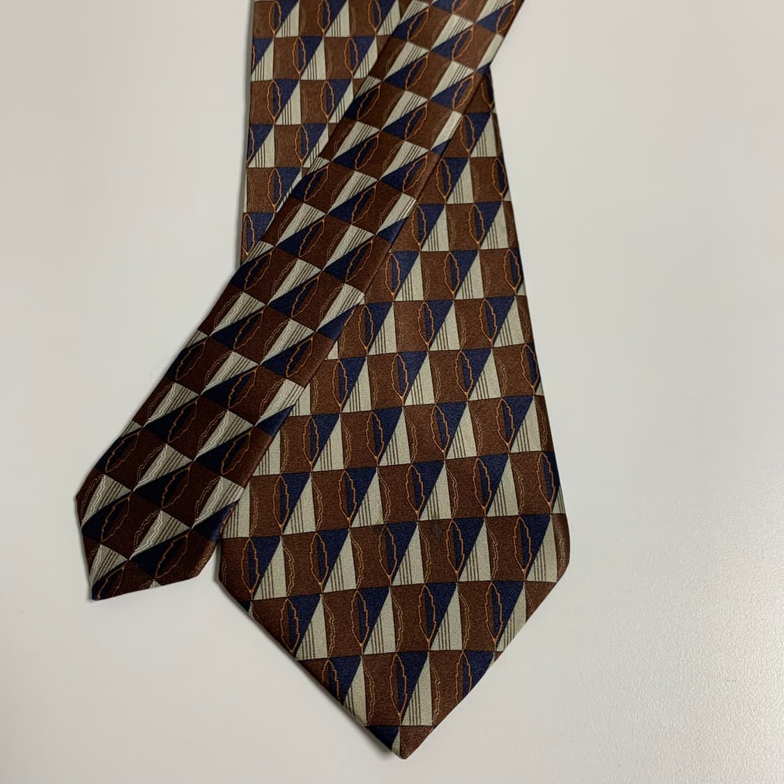 랑방(LANVIN) 명품넥타이 기하학적패턴 정장코디 A등급 상품이미지4