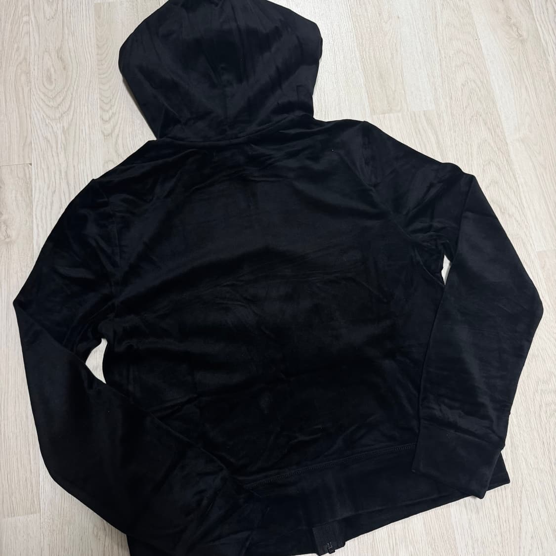 (m) 쥬시꾸뛰르 크롭 벨벳 후드집업 상품이미지5