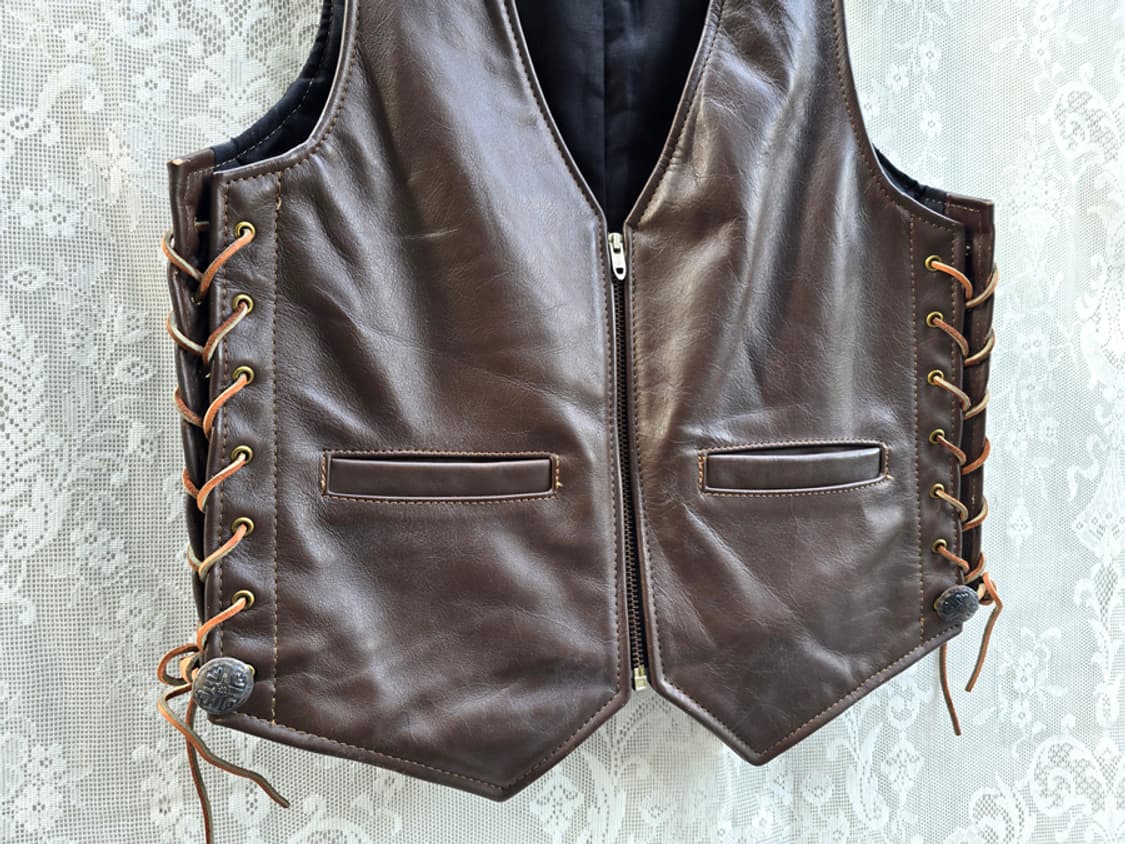 밴슨 레더 가죽 아일렛 베스트 (made in usa) 상품이미지3